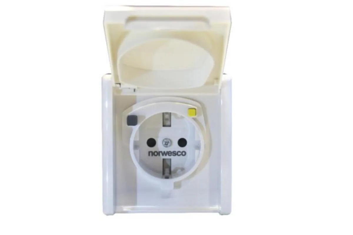 Vikavirtapistorasia Norwesco NRCD 14, 1S/16A/30MA/250V/IP44 PPJ VAL