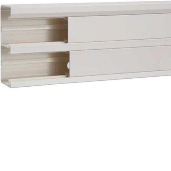 Asennuskanava Hager Tehalit GBD JOHTOKANAVA TEHALIT.GBD GBD501310 PVC 56X134X2000 LVA