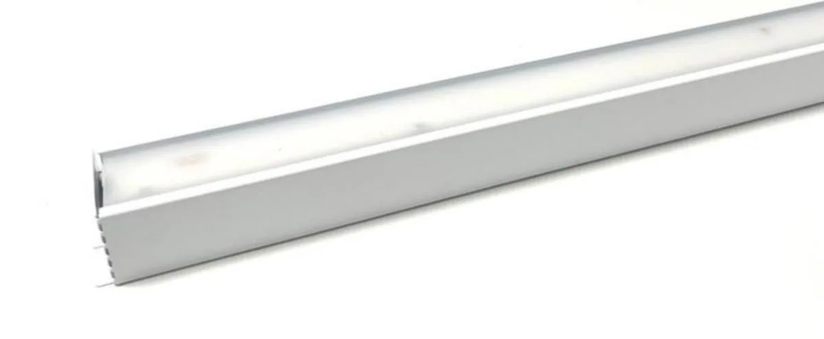 Runkovalaisin Exaktor Iris - RUNKOVALAISIN IRIS IRIS 136 4200LM 840