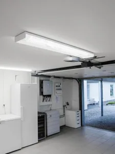 Sähköinen lisätarvike Hide-a-lite ReLine - SÄHKÖINEN LISÄTARV RELINE IP20 2000LM 15W 3/4K 600MM