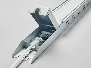 Tunnistinvalaisin Hide-a-lite Indline G2 - TUNNISTINVALAISIN INDLINE G2 IP23 13800LM 80W CASAMBI PIR