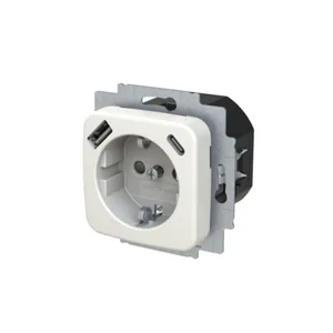 Pistorasia + USB ABB Jussi - PISTORASIA + USB JUSSI 1S/16A/IP21 UKJ 0X USB A+C