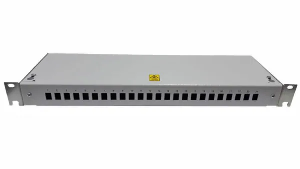 Paneeli-kuitu Naficon PAN.19" 1-24 SC ILMAN TS