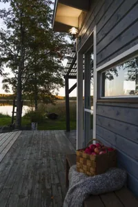 Seinävalaisin ulko Airam Käpylä - SEINÄVALAISIN ULKO KÄPYLÄ IP44 E27 GLC BK