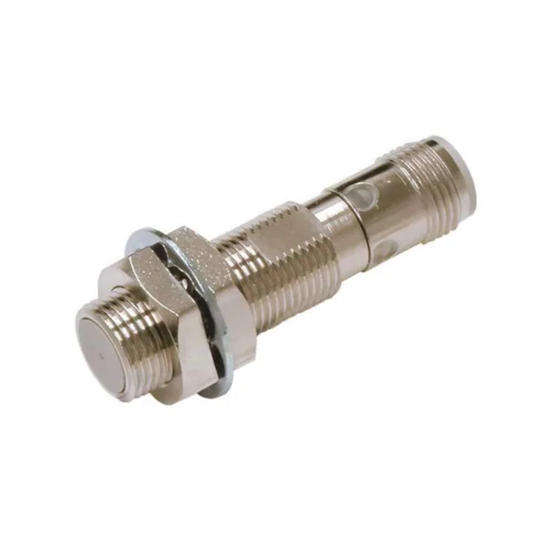 Induktiivinen tunnistin Omron New E2E INDUKTIIV. E2E-X4C212-M1