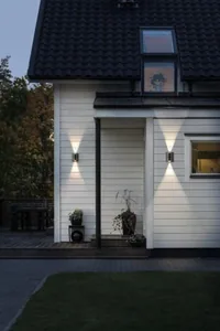 Seinävalaisin ulko Konstsmide Vidar - SEINÄVALAISIN ULKO KONSTSMIDE VIDAR 425-753 IP44 2X5W MU