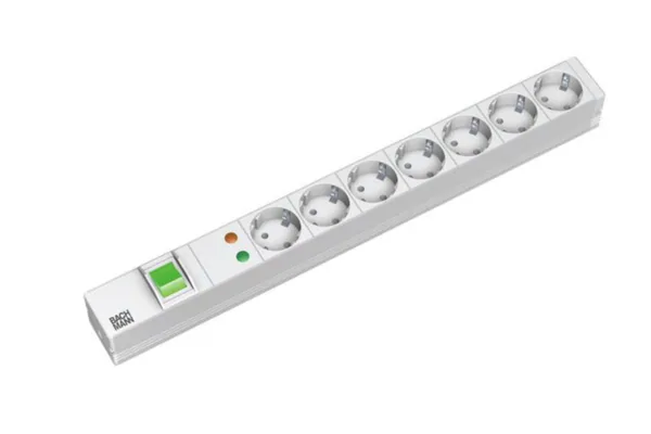 Jatkopistorasia Bachmann 19" PDU 1U, 7 X PR+YLIJ.+KYTK