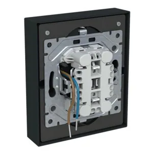 Pistorasia + USB ABB Impressivo maadoitettu 2-osainen - PISTORASIA + USB IMPRESSIVO 2S/16A/IP21 UKJ 0X USBC+C MMUS