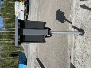 Pylväskannatin Next Green Polebox - LATAUSASEMATARVIKE NEXT GREEN PYLVÄSKANNATIN POLEBOX 205 ED