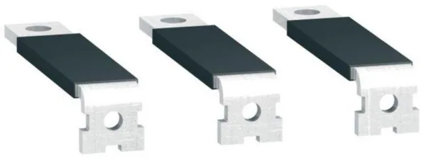 Kompaktikatkaisija Schneider Electric LV432526 PITKÄ ERIST. 2KPL