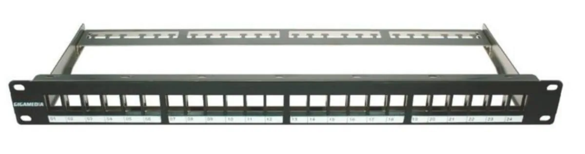 Paneeli-kupari Gigamedia - PANEELI-KUPARI GIGAMEDIA RJ45/24 PANELI UTP/FTP MU