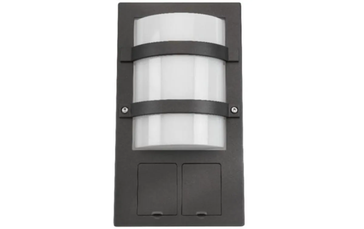 Seinävalaisin ulko SG Trio 10W 3K 2PR GR – 3000