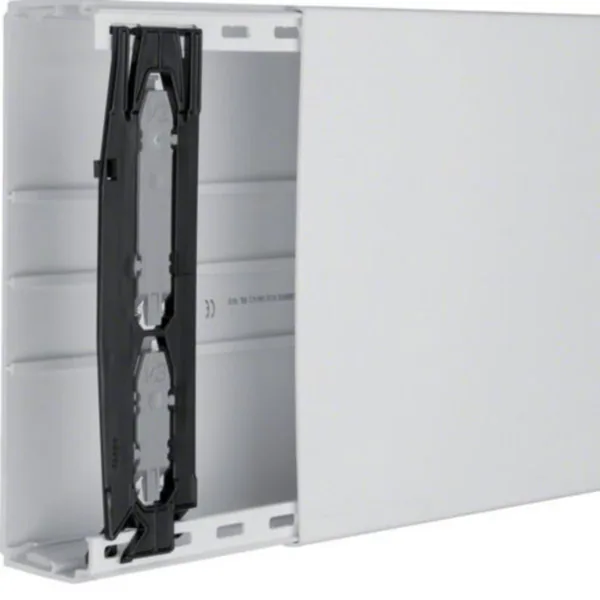 Asennuskanava Hager Tehalit.LF vaaleanharmaa LF602300 PVC 60X230X2000 VHA