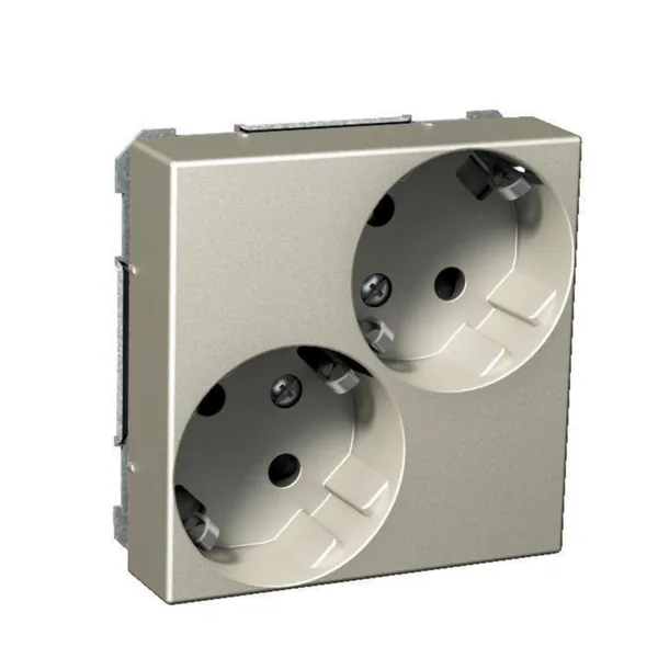 Pistorasia Schneider Electric Exxact vino 2S/16A/IP20 1X UKJ MET