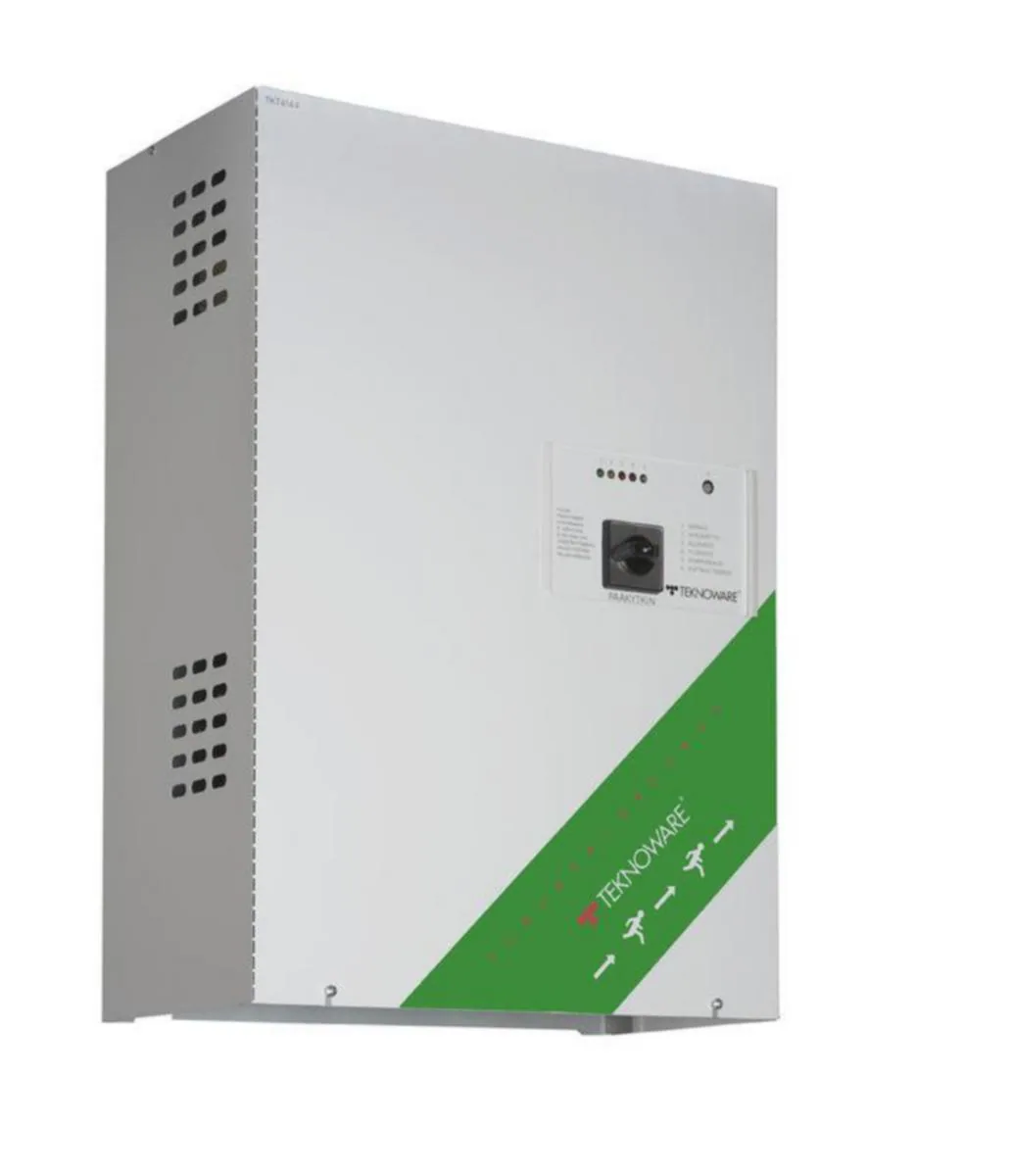 Turvavalokeskus Teknoware 24V, Y4144 24V 8 x 120W
