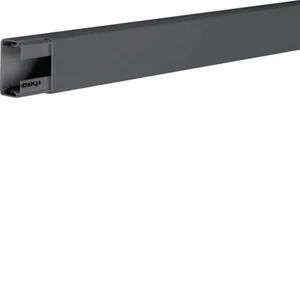 Asennuskanava Hager Tehalit.LF tarralla - ASENNUSKANAVA TEHALIT.LF LF30045 PVC 30X45X2000 TAR MUS