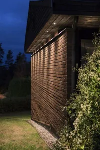 Kattovalaisin Hide-a-lite Core - KATTOVALAISIN HIDE A LITE CORE SMART OUTDOOR VALK 3000K