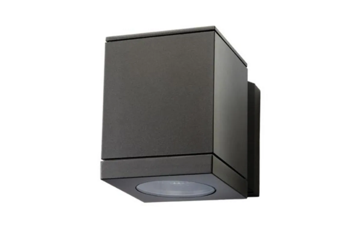 Seinävalaisin ulko SG Echo S 4.5W 27K GR – 2700