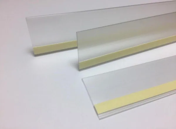 Keskuksen nimikilpilista 22mm MUOVI 22X1000 MATALA