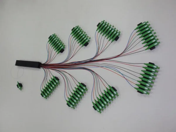 Haaroitin Nestor NesCon PLC-JAOTIN 1X64 SC/APC