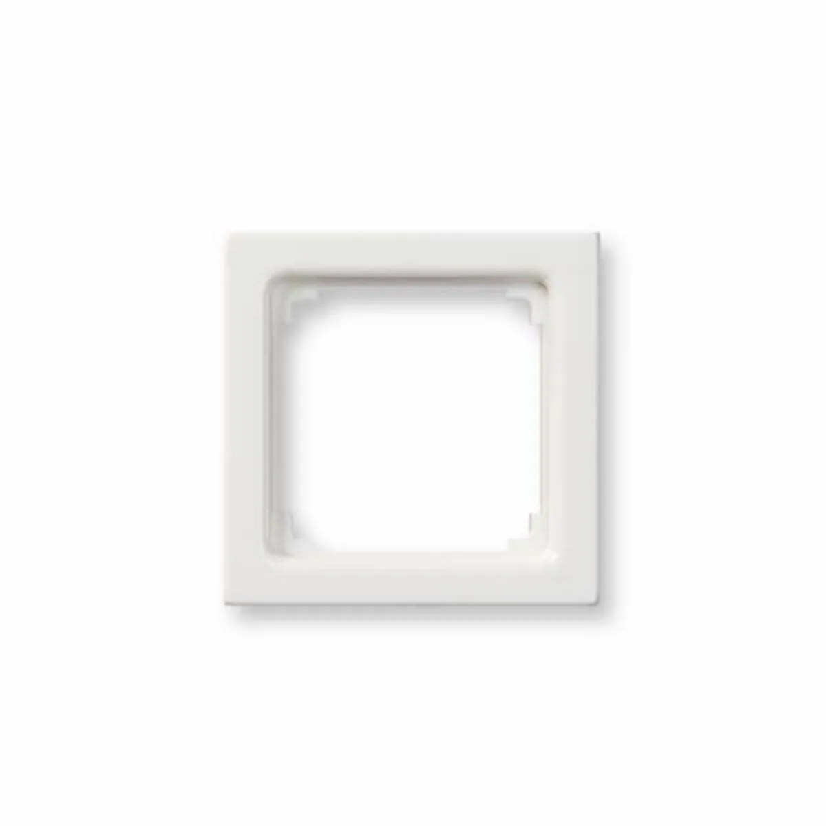 Adapteri Ensto Intro SOVITIN 50X50MM VAL – valkoinen