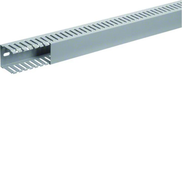 Johdotuskouru Hager Tehalit.DNG DNG50050 PVC 49x49x2000 HAR