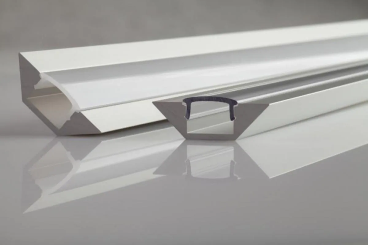 LED-alumiiniprofiili Airam Corner - MEKAANINEN LISÄTARVIKE CORNER Profiili 1m AL PCC