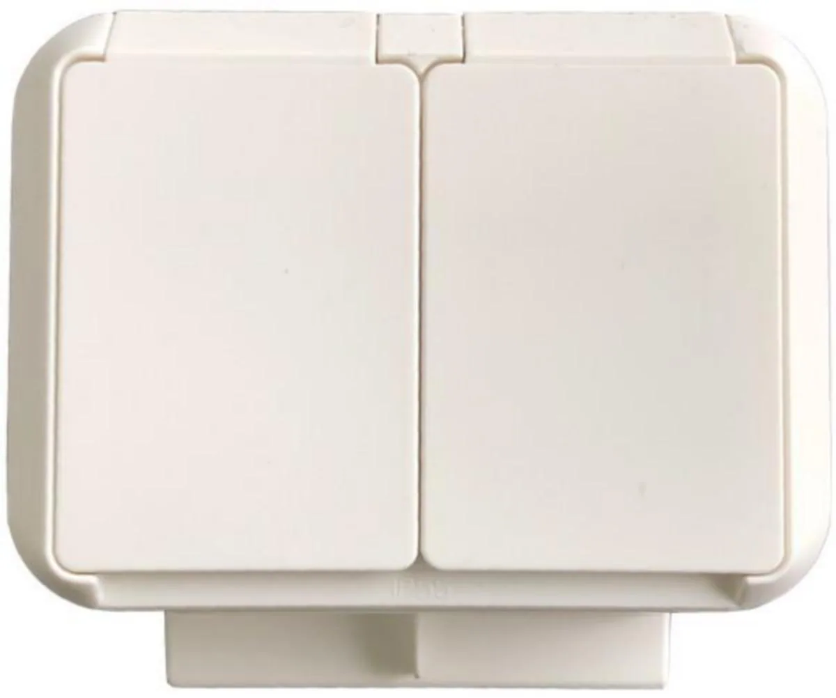 Vikavirtapistorasia a-collection - VIKAVIRTAPISTORASIA A-COLLECTI 2S/16A/30MA/250V/IP44 VA
