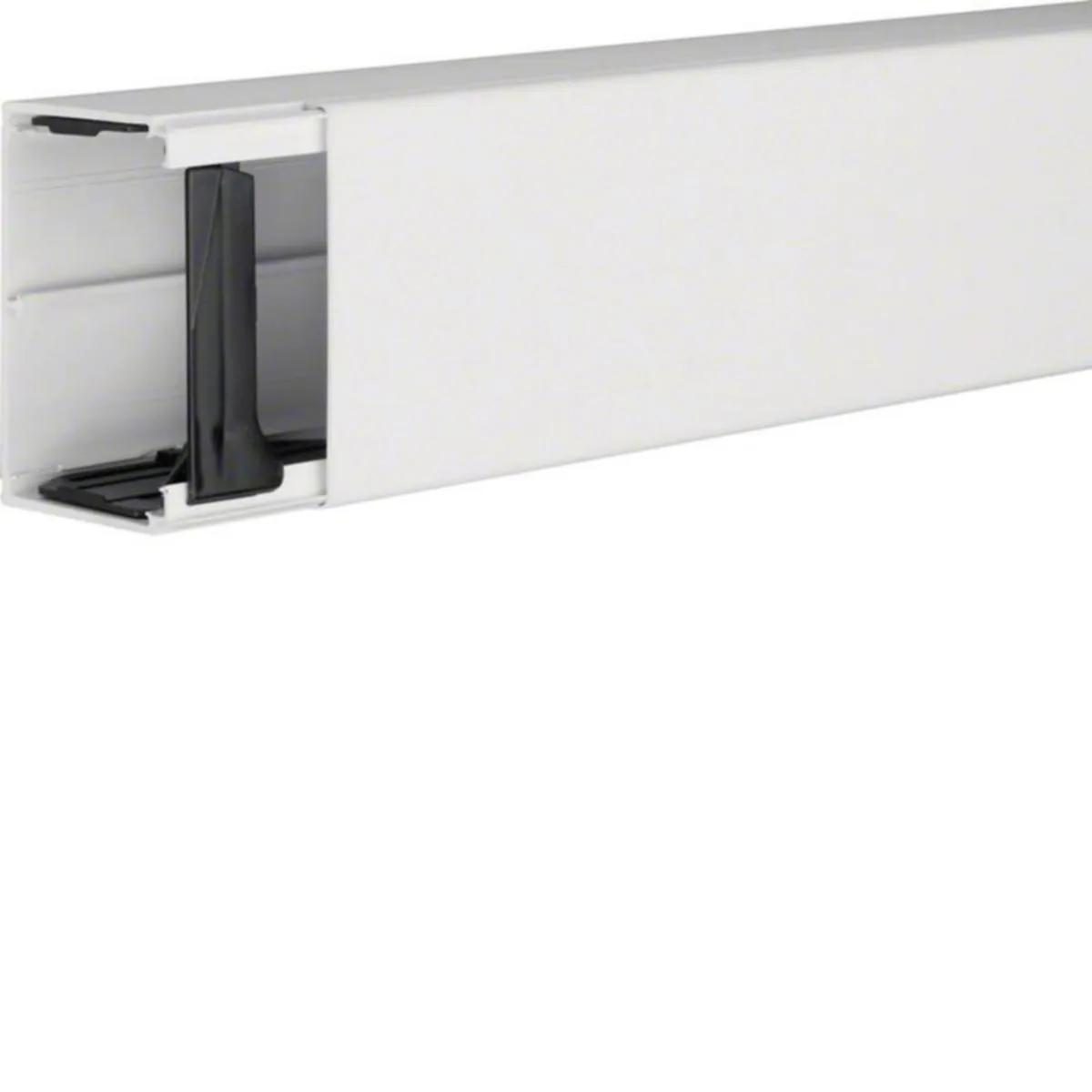 Asennuskanava Hager Tehalit.LF luonnonvalk. - ASENNUSKANAVA TEHALIT.LF LF60090 PVC 60X90X2000 LVA