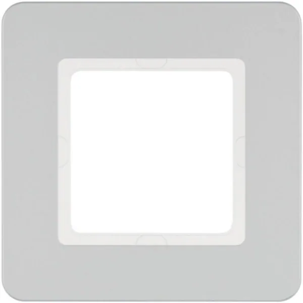 Peitelevy Hager Q.7 1OS. ALU