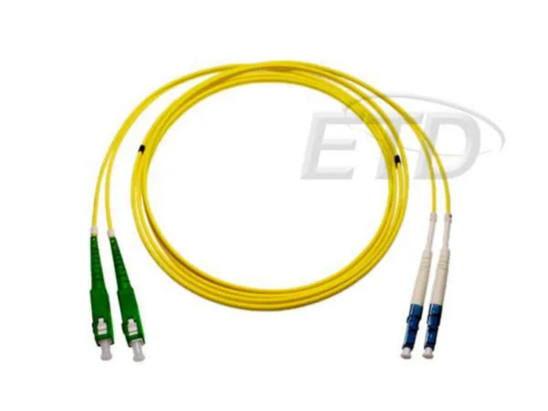 Kytkentäkaapeli-kuitu ETD 2SC/APC - 2LC/UPC SM 2 M DPX