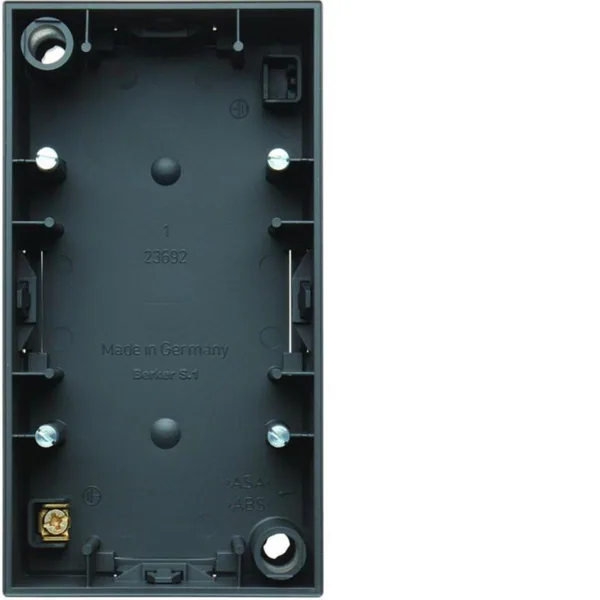 Pintakojerasia Hager Q.3 2OS. 37MM ANT