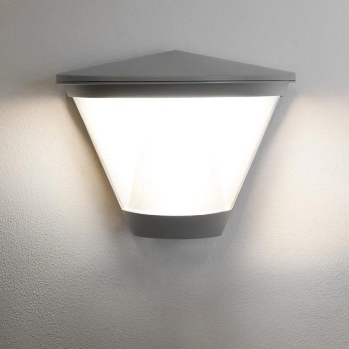 Seinävalaisin ulko Hide-a-lite Pave Wall IP65 1940LM 18W 830/840 GR OP – 3000-4000