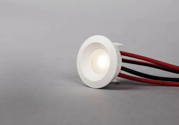 Alasvalo Hide-a-lite Core Smart IP44 70lm 120° 1,2W 3000K WH
