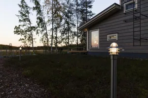 Pihapiirivalaisin Airam Käpylä Bollard - PIHAPIIRIVAL KÄPYLÄ BOLLARD IP44 E27 GLC RST H1100