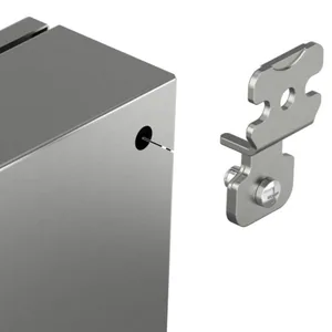 Seinäasennussarja Schneider Electric Universal Enclosures - SEINÄAS.SJ UNIVERS. ENCLOSURES KOTELON SEINÄKIINNIKE RST 4KPL