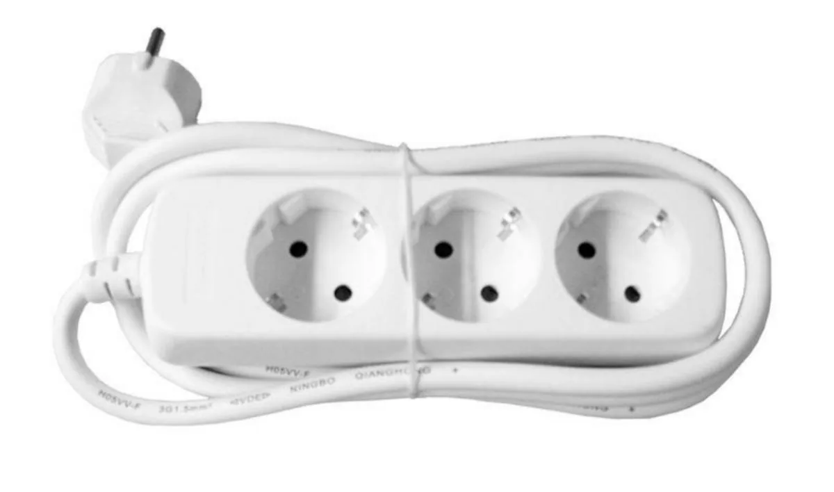 Jatkojohto Reimax Electronics PVC 3-OS 3m MSK 3G1.5 VALK – valkoinen