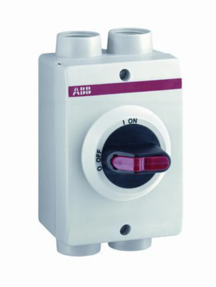Kuormankytkin koteloitu ABB OTP16HB3M25 – musta