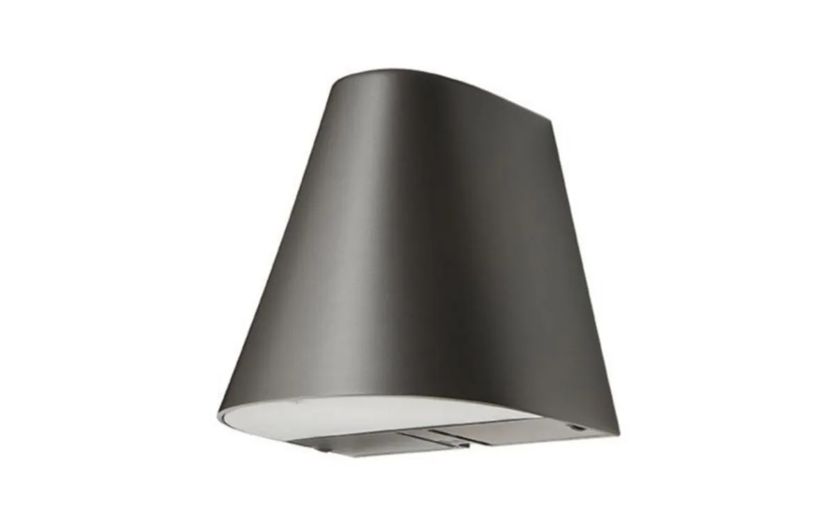 Seinävalaisin ulko SG Spike 900 10W 27K GR – 2700