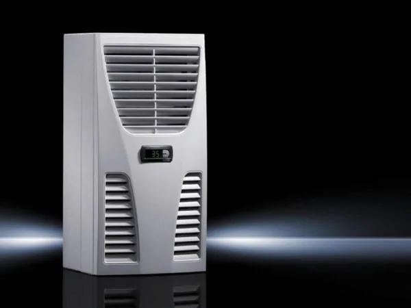 Jäähdytin Rittal SK Blue e 550 W