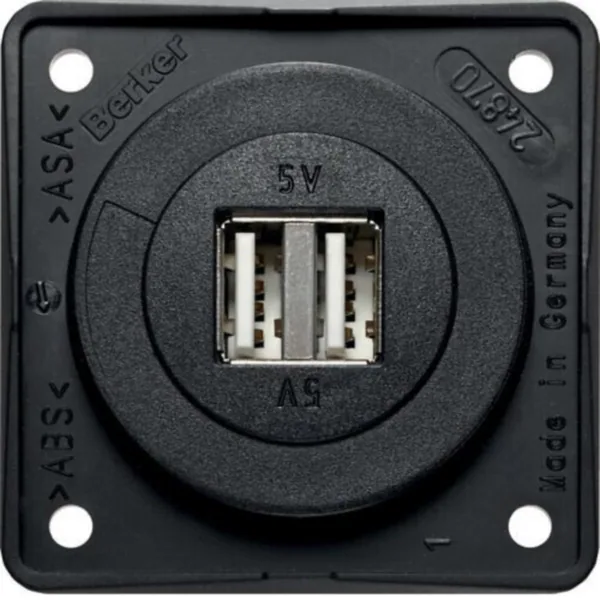 Pistorasia Hager Integro Flow 2USB/2.5A/12VDC UR MUS