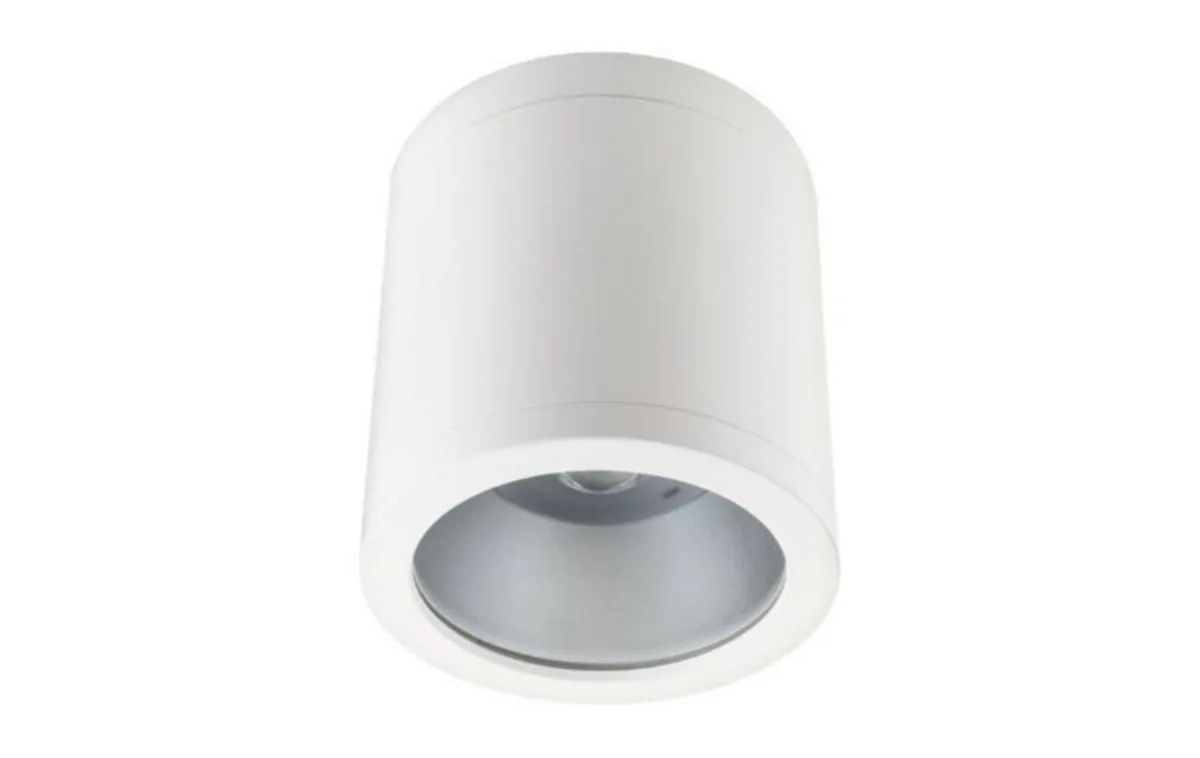 Pinta-asennusvalaisin SG Rax 150 - PINTA-ASENNUSVALAISIN RAX 150 RAX SURFACE IP65 150 VA 34W 3K