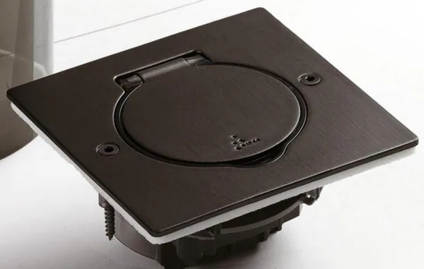 Lattiarasia Legrand 2-mod IP44 ZAMAK TRUSKEA