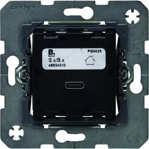 Pistorasia Hager S.1 - PISTORASIA S.1 1USB/3,25A/230V 65W UR S.1/BX