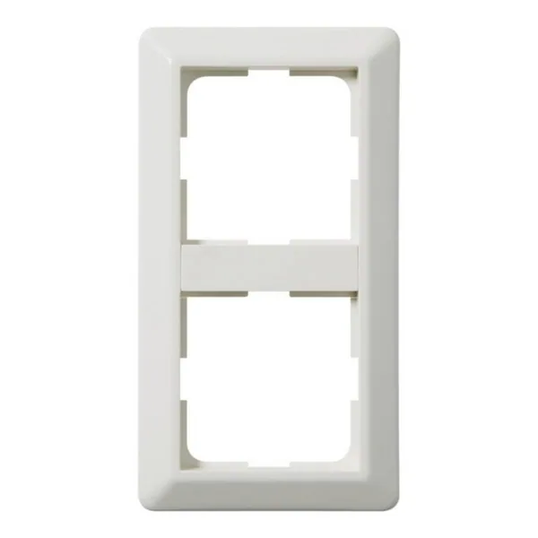 Peitelevy ELKO RS16 kytkimille ja keskiölevyllisille pistorasioille 2OS/IP20/84MM VAL