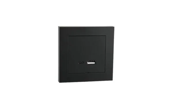 Pistorasia SG Install USB A+C/3A/IP20 UKJ MUS