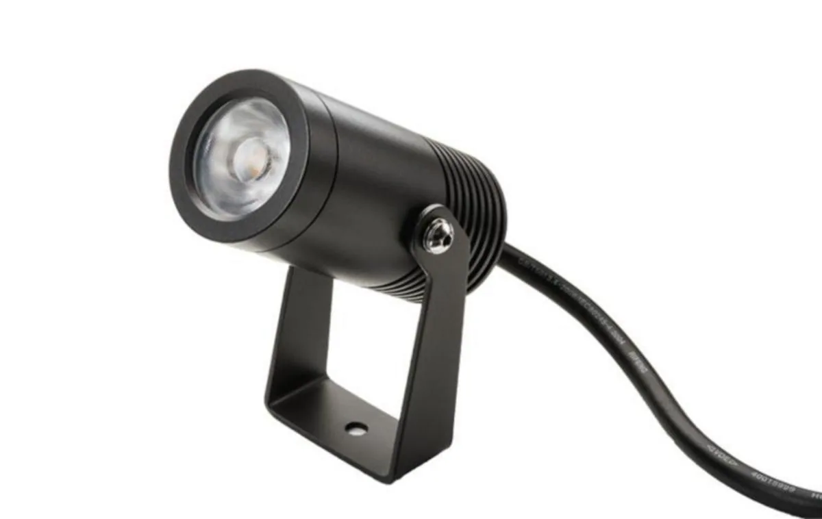Pihapiirivalaisin SG Intro Mini - PIHAPIIRIVALAISIN SG INTRO MINI 600LM 3K 15 AST