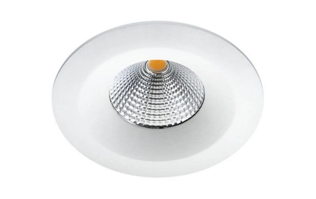 Alasvalo SG Uniled IsoSAirtight - ALASVALO SG UNILED ISOS AIRT VA 7W LED 4K